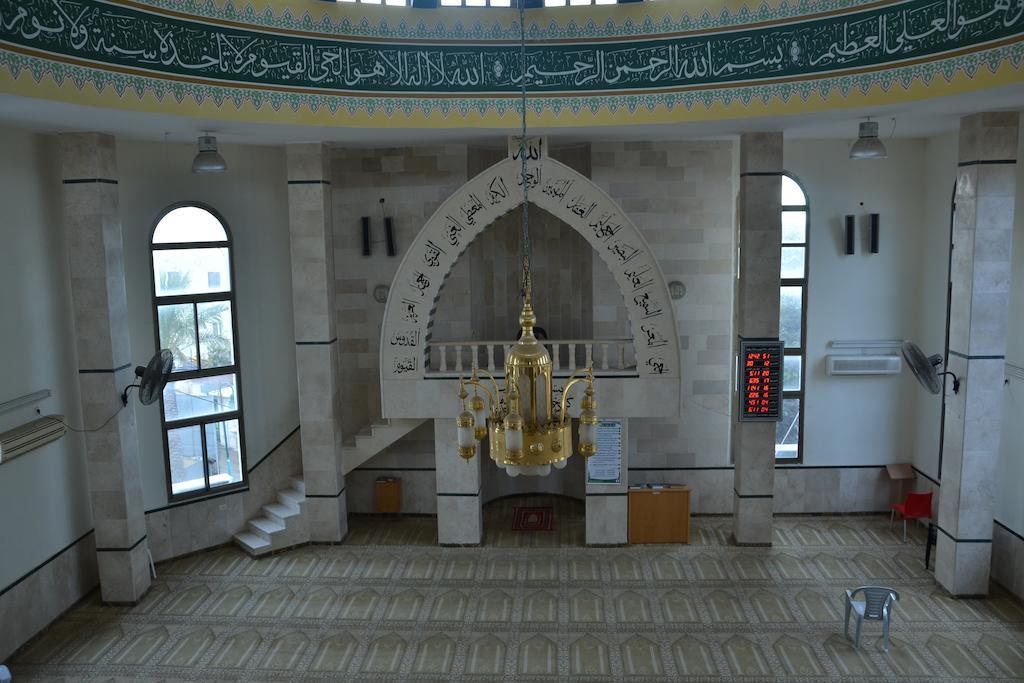 Juha'S Guesthouse - Zarqa Bay Jisr ez Zarqa Экстерьер фото