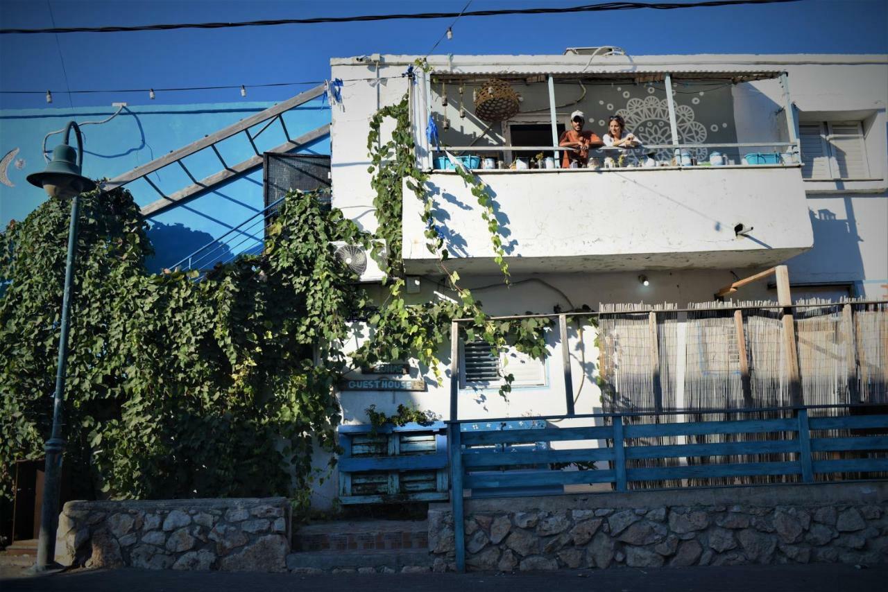 Juha'S Guesthouse - Zarqa Bay Jisr ez Zarqa Экстерьер фото