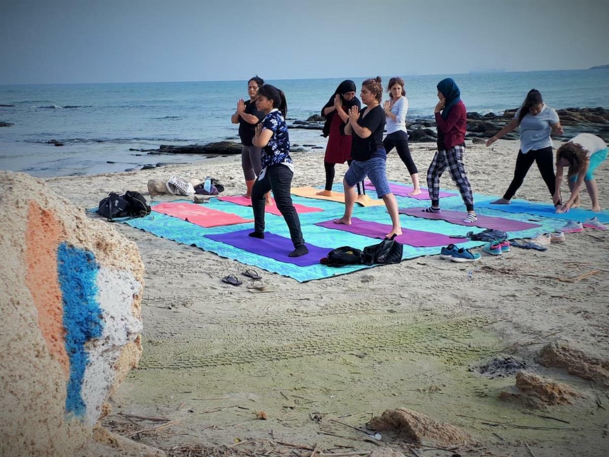 Juha'S Guesthouse - Zarqa Bay Jisr ez Zarqa Экстерьер фото